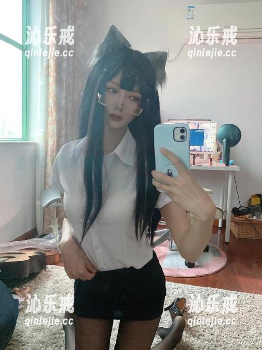 看到51酱的修女作品，居然让我想起了小学的宗教课？
