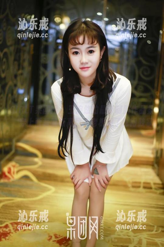 GIRLT果团网 - 王婉悠的最新制服作品集，穿上西装的新高度，老板见了也得鼓掌！