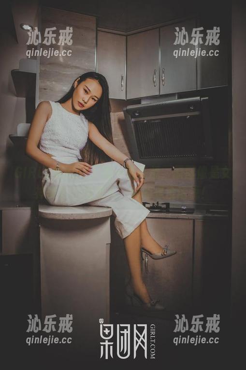 GIRLT果团网 - 我一直在想，原图像是女神降临的通灵儿，真的是没话说！