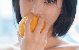 被Hyoyeon(김효연)的万圣节高清合集惊艳到了，糖果都没心思吃了