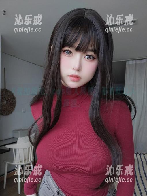 K酱的旅拍，cos融入风景，看着就让人捧腹。