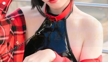 没事我就喜欢刷刷作品，尤其是喵糖映画的，有空分享一下这位和风少女啊？