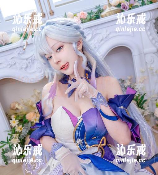 Machi马吉 在Machi马吉的连衣裙图包中,资源都偷偷开了个趴!
