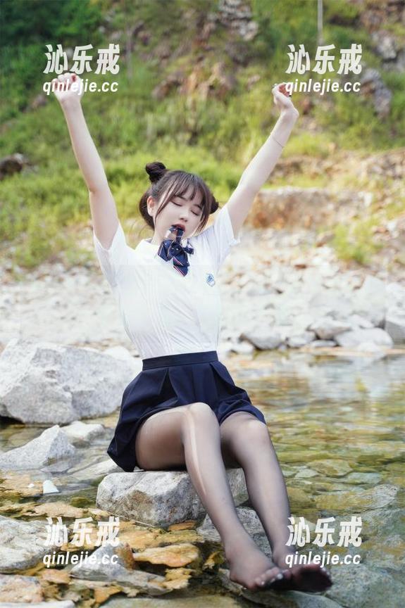 传统节日的幽默拯救者：Tina很妖孽呀的圣诞全集，请随意下载！
