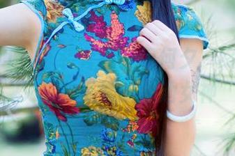 TuiGirl - 泳装套图：何何夕，终极舒适又略带妩媚的泳池女神