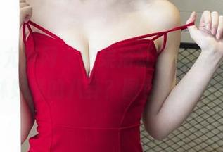 UGirls尤果网 - 如果浴缸会说话，那得讲多少林妃媛的八卦？图包免费领取中！