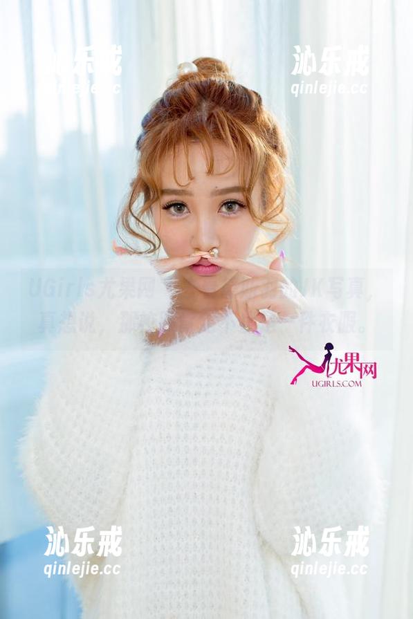 UGirls尤果网 - 去看黛斯羽的JK写真，真想说，那校服肯定不止是一件衣服。