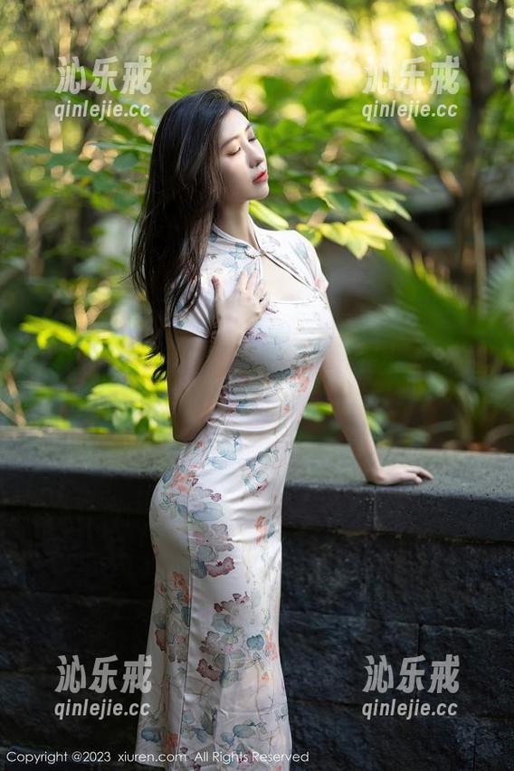 Xiuren秀人网 - 图片合集：是小逗逗的泰国旅拍，在线折磨你的视觉神经。