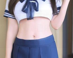 Xiuren秀人网 - 浴室式的果果Nikki，挺有趣的作品，好像图库就成了她的私人画廊。