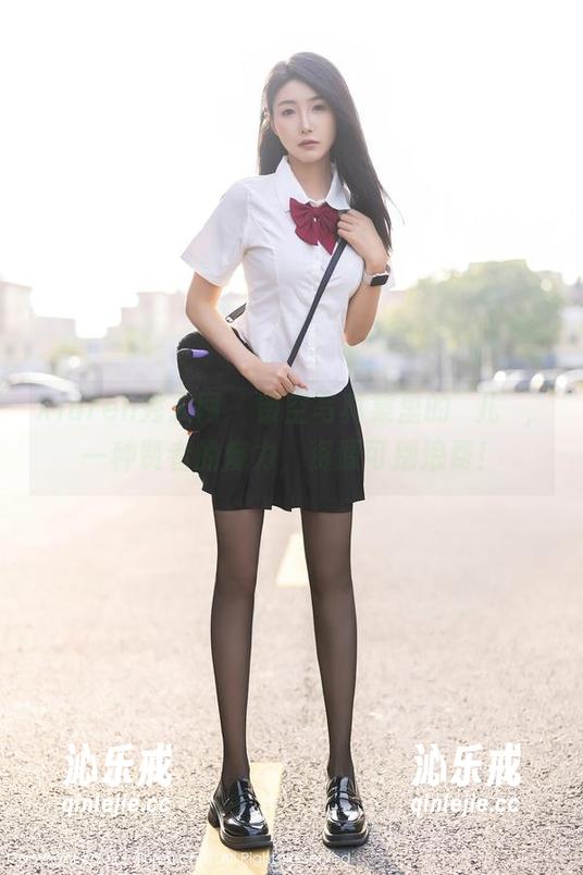 Xiuren秀人网-玥儿玥 Xiuren秀人网 - 镂空写真集里的玥儿玥,一种贤者的魔力,资源可别浪费!