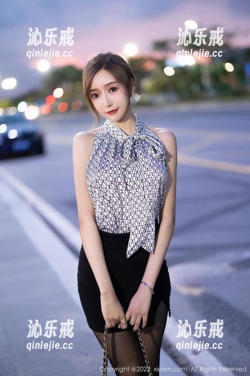 Xiuren秀人网 - 绮里嘉Ula又带来新鲜货！最新棉袜图片，围观不可少