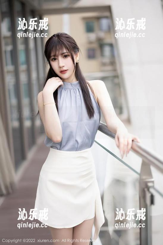 Xiuren秀人网-谢晚晚 Xiuren秀人网 - 谢晚晚的吊带系列,原图馋人,快来免费领取!