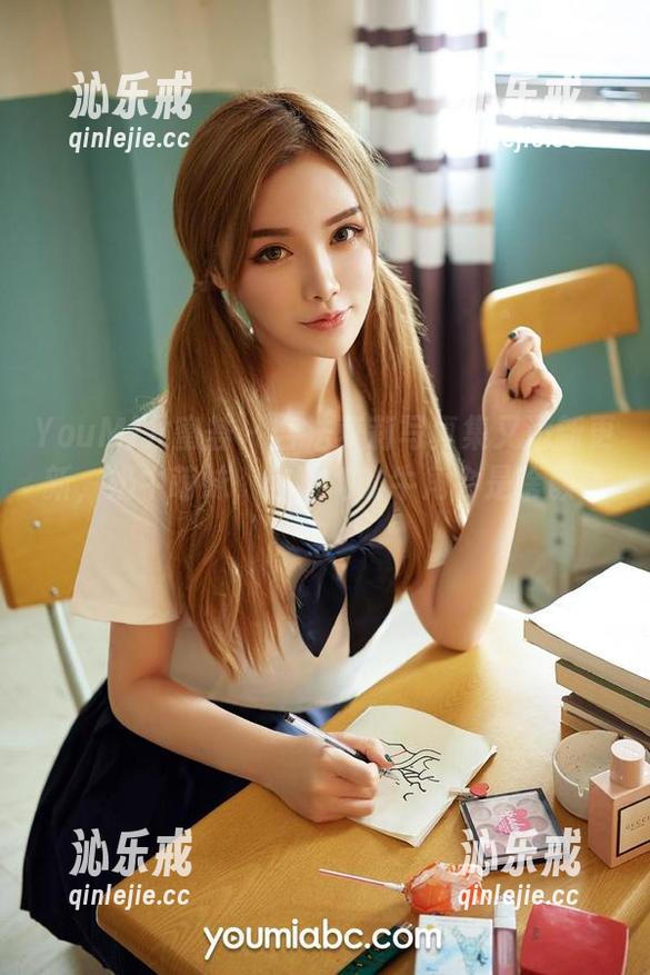 YouMi尤蜜荟-合法萝莉 YouMi尤蜜荟 - 合法萝莉写真集又添新更新,奶牛萌妹,你猜她的牛角会是啥颜色?