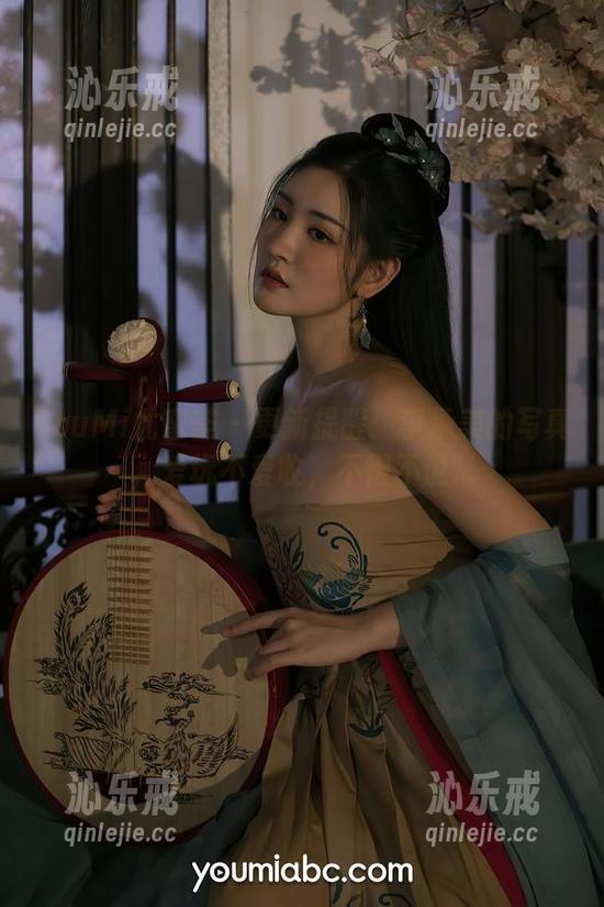 YouMi尤蜜荟 - 更新提醒：李承美的写真，爱玩不爱收，不得不说...