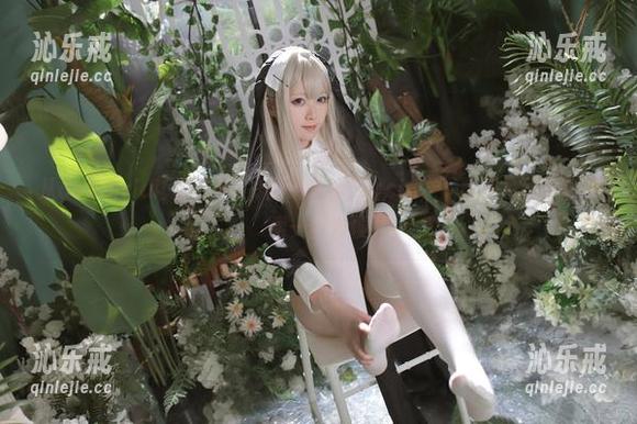 从asagiriai(爱ちゃん)的镜头看Elysia，下载照片就像点外卖一样方便