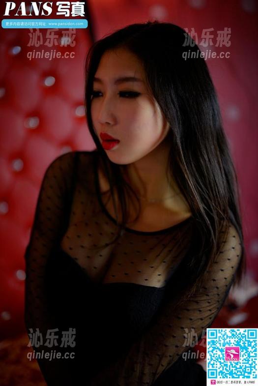 pans - 曲奇的美足睛变成一张张图片，每个角度都是挑逗的节奏。