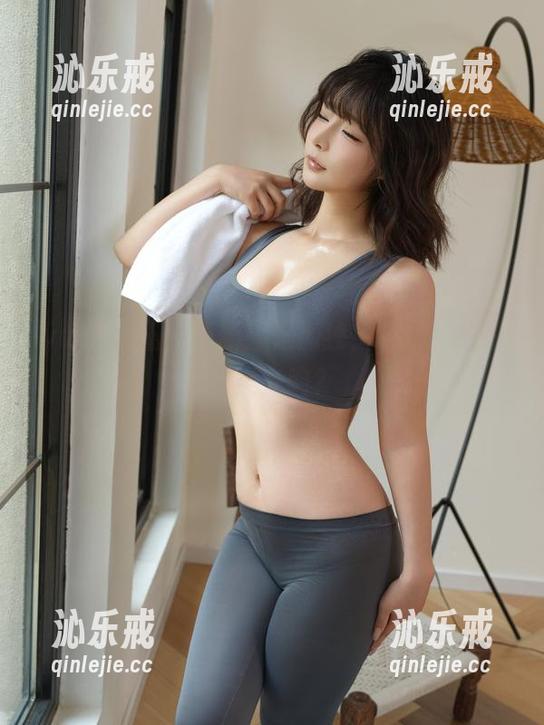 yuuhui玉汇更新：是孤独，还是亲密的另类交响？