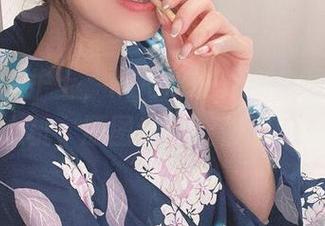 这不只是护士，けん研的作品集里藏着一些小心机，原图也许让你眼前一亮。