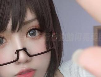 窗边的猫咪与一笑芳香沁的闪亮美图更新