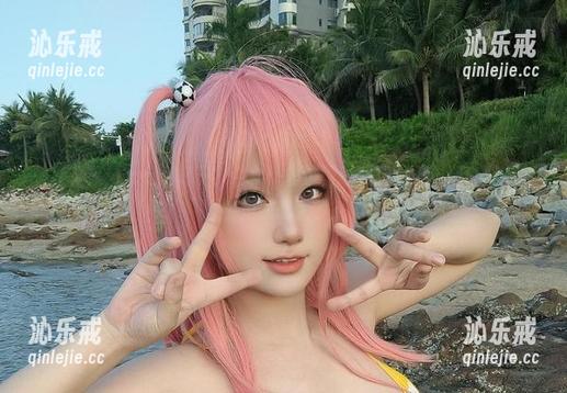 七七娜娜子 最新合集:七七娜娜子,牛女仆的造型让我想起了…那个梦,可能是我想太多?