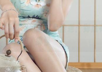 丽柜 - 兔子和她的月兔丝莲：到底有多“搞怪”？