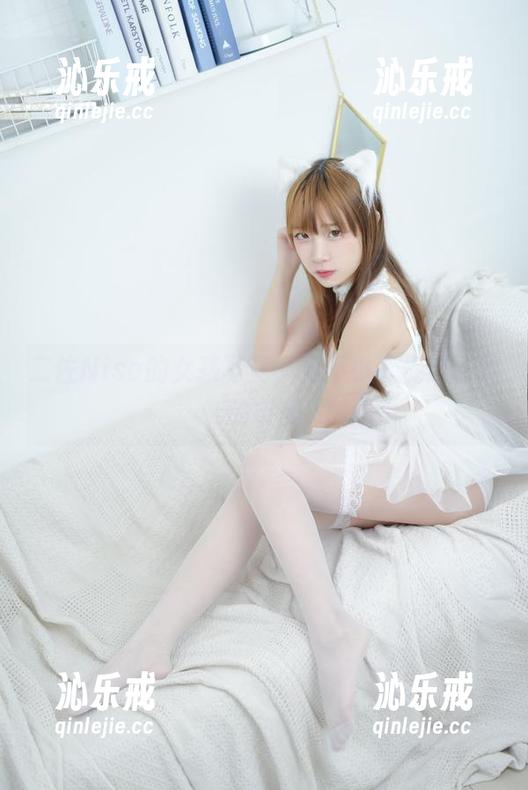 二佐Nisa 二佐Nisa的女孩写真,竟不小心促进了我的审美
