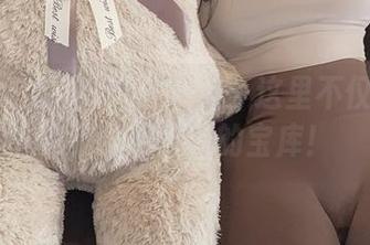 微密圈 - 俏妞t紫色闪耀：这里不仅是作品集，还是资源的宝库！