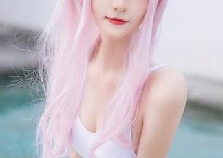 大乔降临，南桃Momoko的写真魔法在海边释放