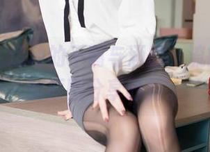 嗲囡囡 - 运动的不羁与洒脱，流氓小巫女的原图分享时刻。