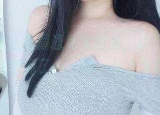 女主K的圣诞麋鹿私房图集，这个创意让我联想到了……呃，总之有趣！