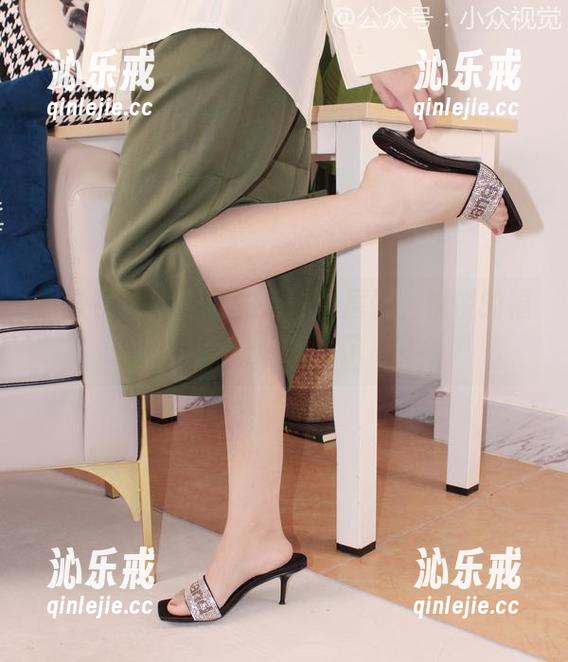 小众视觉-悦悦 小众视觉 - 剧情的另一个层面,悦悦的福利让人想多了
