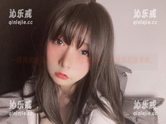 一探风纪委员小泉学姐吖的全套图包，撕掉那层面具吧。