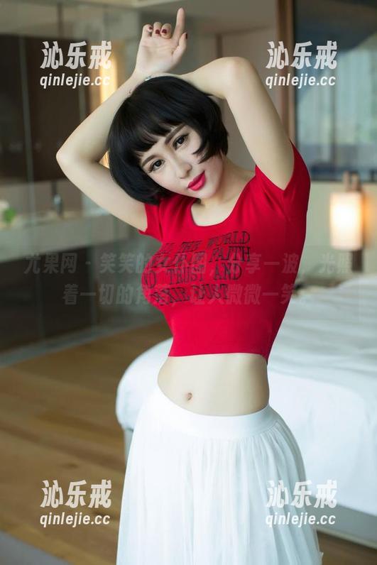 尤果网 - 笑笑的女仆图，分享一波，光照着一切的角落，让人微微一笑。