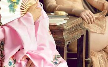 尤果网 - 郭婉祈短裙写真，轻巧中掺杂着不为人知的坚持。