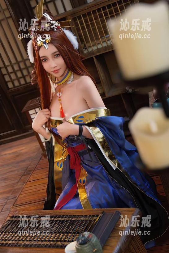 最新写真集《花嫁》出的我心中小鹿乱撞，年年Nnian也太会选角了吧。