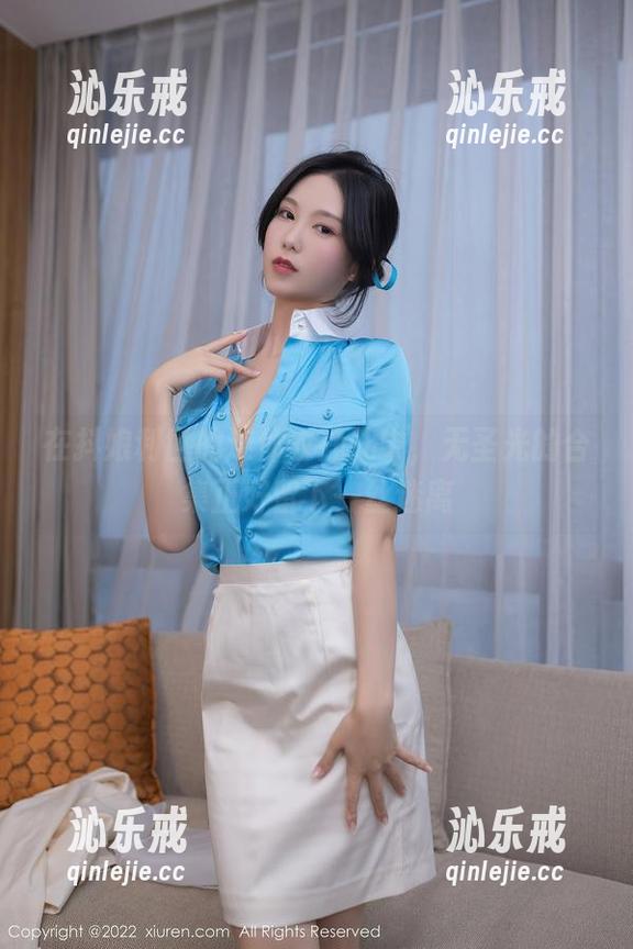 在抖娘利世的连体衣挣扎中，无圣光的合集正好留下一丝迷离