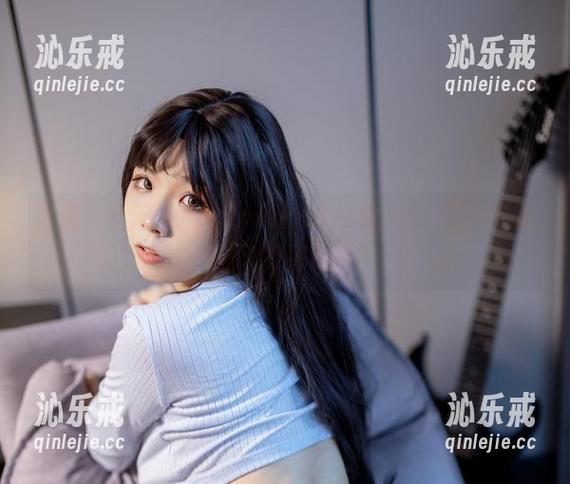 光速下载无颜小天使wy的OL特色cos，职场升职的秘诀找到了吗？