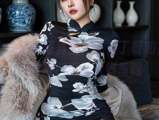 星颜社 - 精选写真里，王俪丁呀和白衬衫这对搭档真让人好奇啊