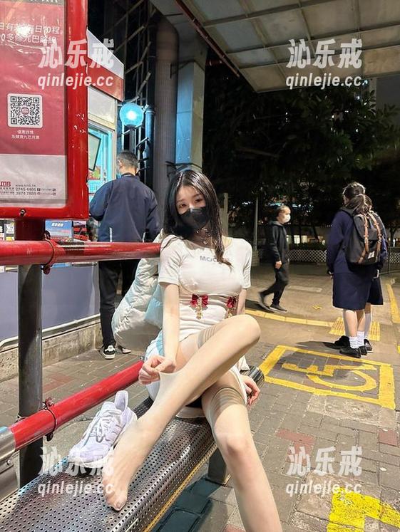 微密圈 - 是小逗逗与她的婚纱小品，在线图集：轻松搞定浪漫密码。