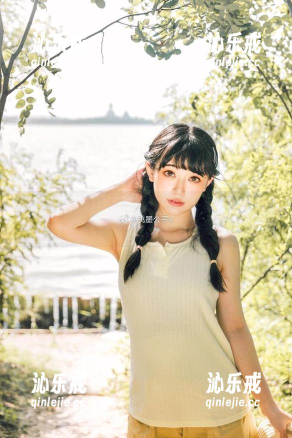 桃墨公子 桃墨公子的夏日杂货铺——一图册加一把扇子,cos的路上从不缺经典!