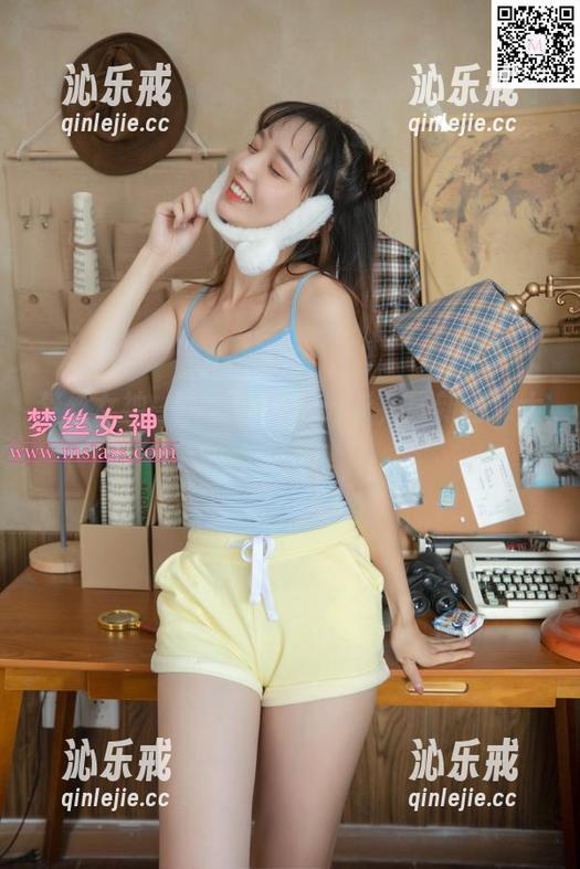 梦丝女神 - 灵唯的厨房光影，最新图库大揭晓