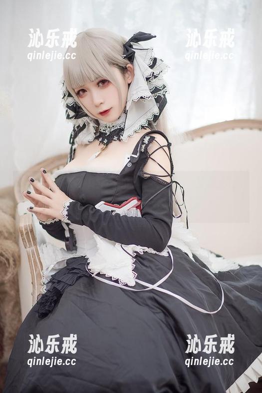 揭开樱落Selena的声色之美，艾蕾的高清写真，随便想想就能沉迷。
