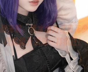 最新图册来啦，清水由乃当麻花少女的过程就像开派对一样疯狂！