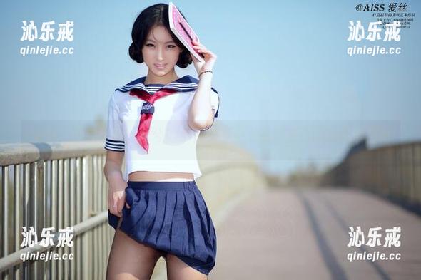 爱丝 - 图包时间：若兮的小伎俩，少女就该是这样琳琅满目吧