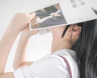 疯猫ss的高清图册：泳装女神教你如何优雅翻滚出水面！