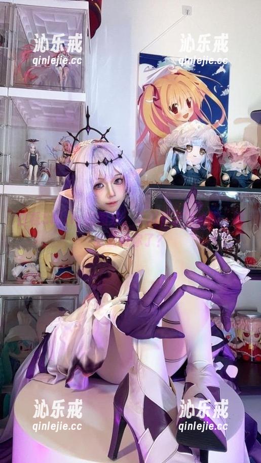 白栎Shirly 白栎Shirly的图集:丰川祥子的校服,哪款最戳你了?