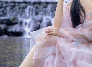 秀人网 - tina_甜仔的婚纱合集，看得我都想回炉重造了，真可怕。
