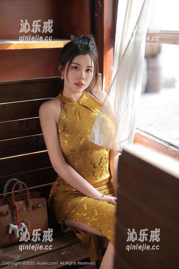 秀人网-戴允祺 秀人网 - 听说无圣光下旗袍最有味道,戴允祺来给你破案,这套图绝了!