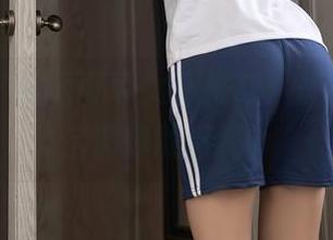 秀人网 - 焦糖可可女仆挑战：最新图包，这波你敢接吗？