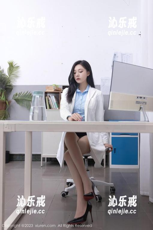 秀人网-麦琪绫冰激淋 秀人网 - 原图再现!麦琪绫冰激淋的体操服照,值得慢慢品味,慢慢欣赏。
